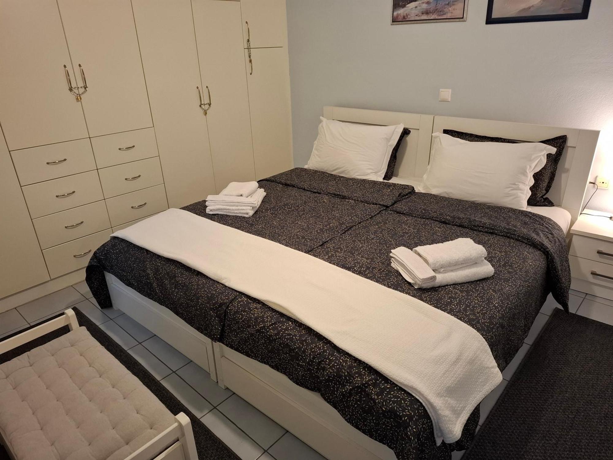 Appartement Απέριττον 2 à Tríkala Extérieur photo